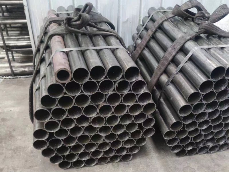 北屯20#无缝钢管切割